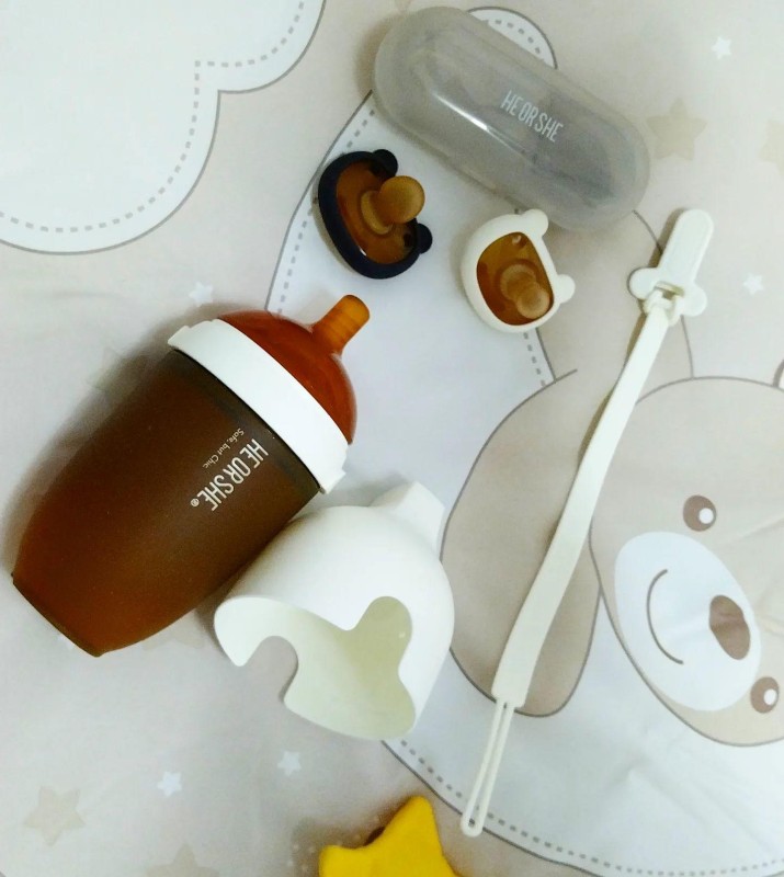 How to Clean and Maintain Baby Bottles Safely